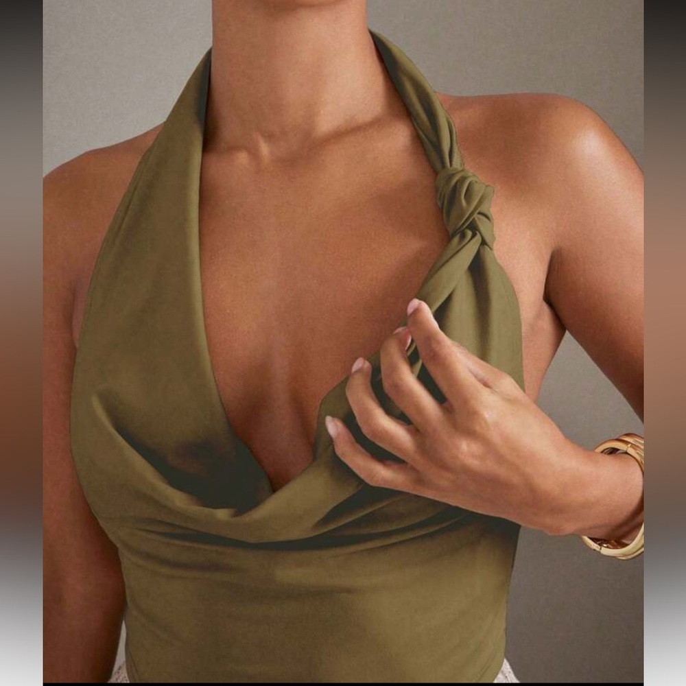 EXTREMELY RARE draped neck halter top - Picture 4 of 6